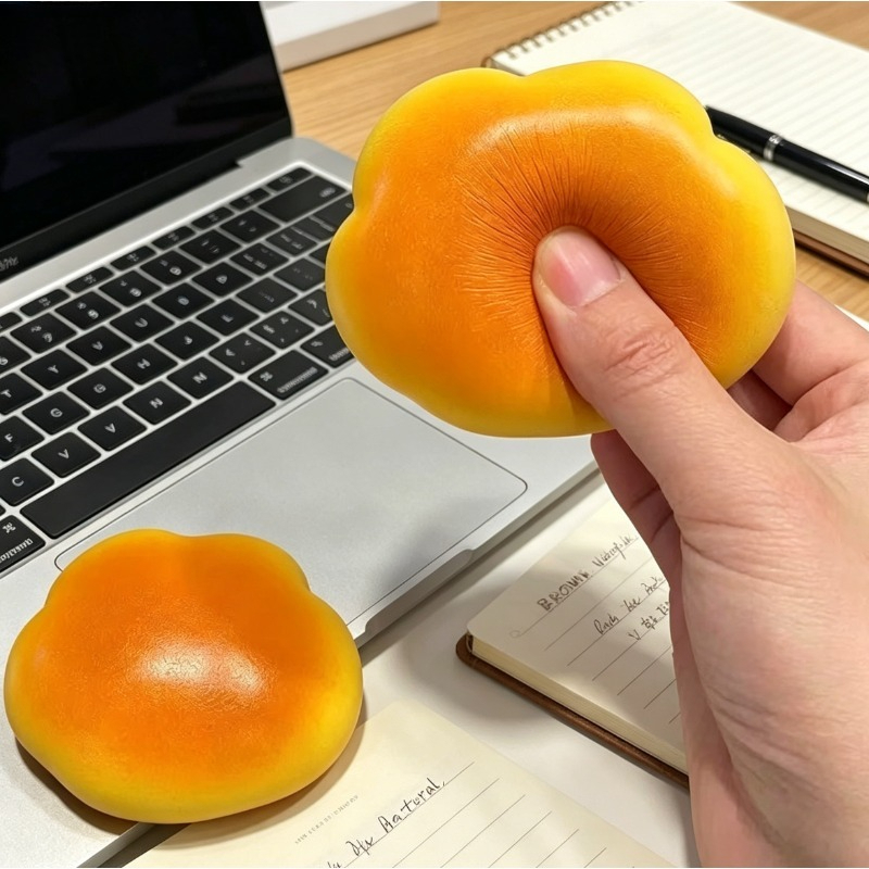 Cloud Shaped Gradient Bread Sq - огляд і ціна Kids Toys Yellow